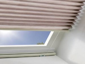 Skylight blinds